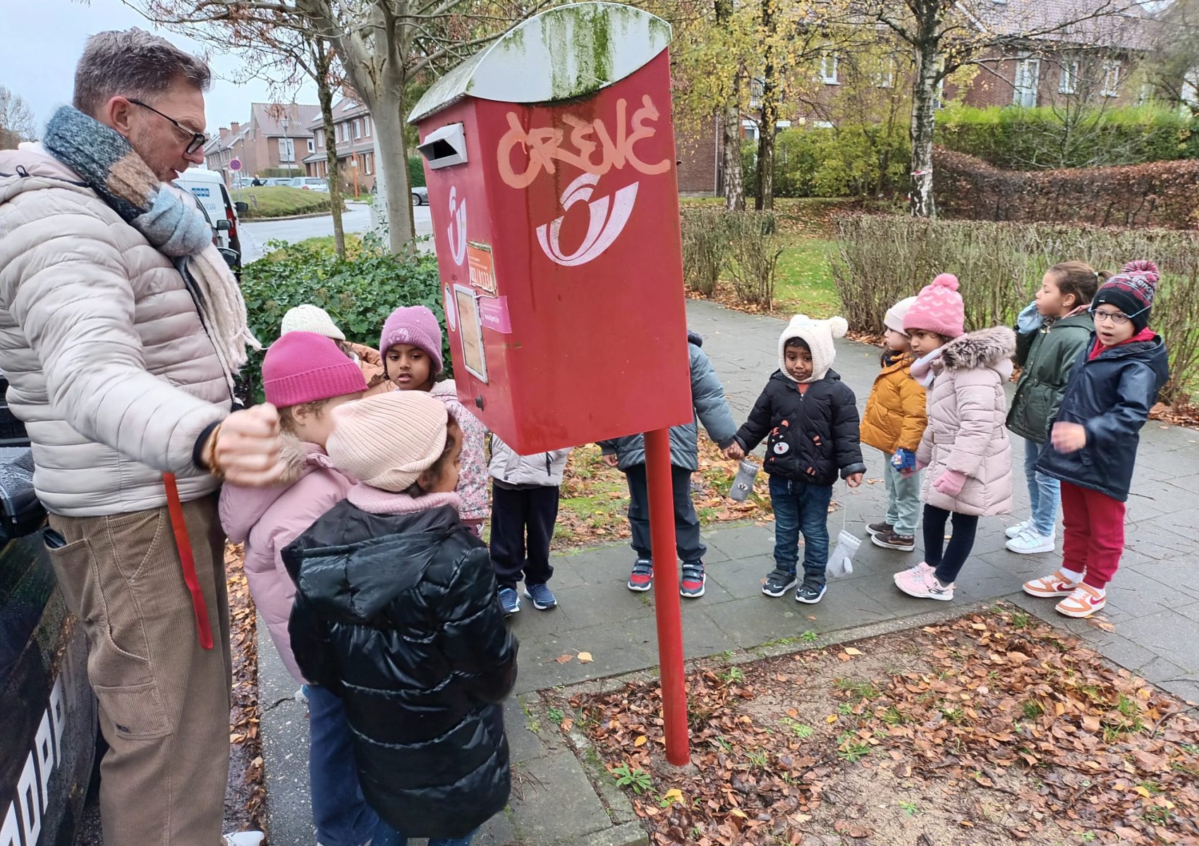 whatsapp image 2025-11-30 at 22.05.08 6